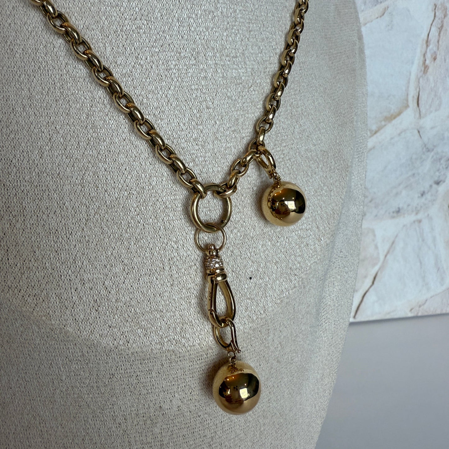 Golden Dots - Hanging Balls