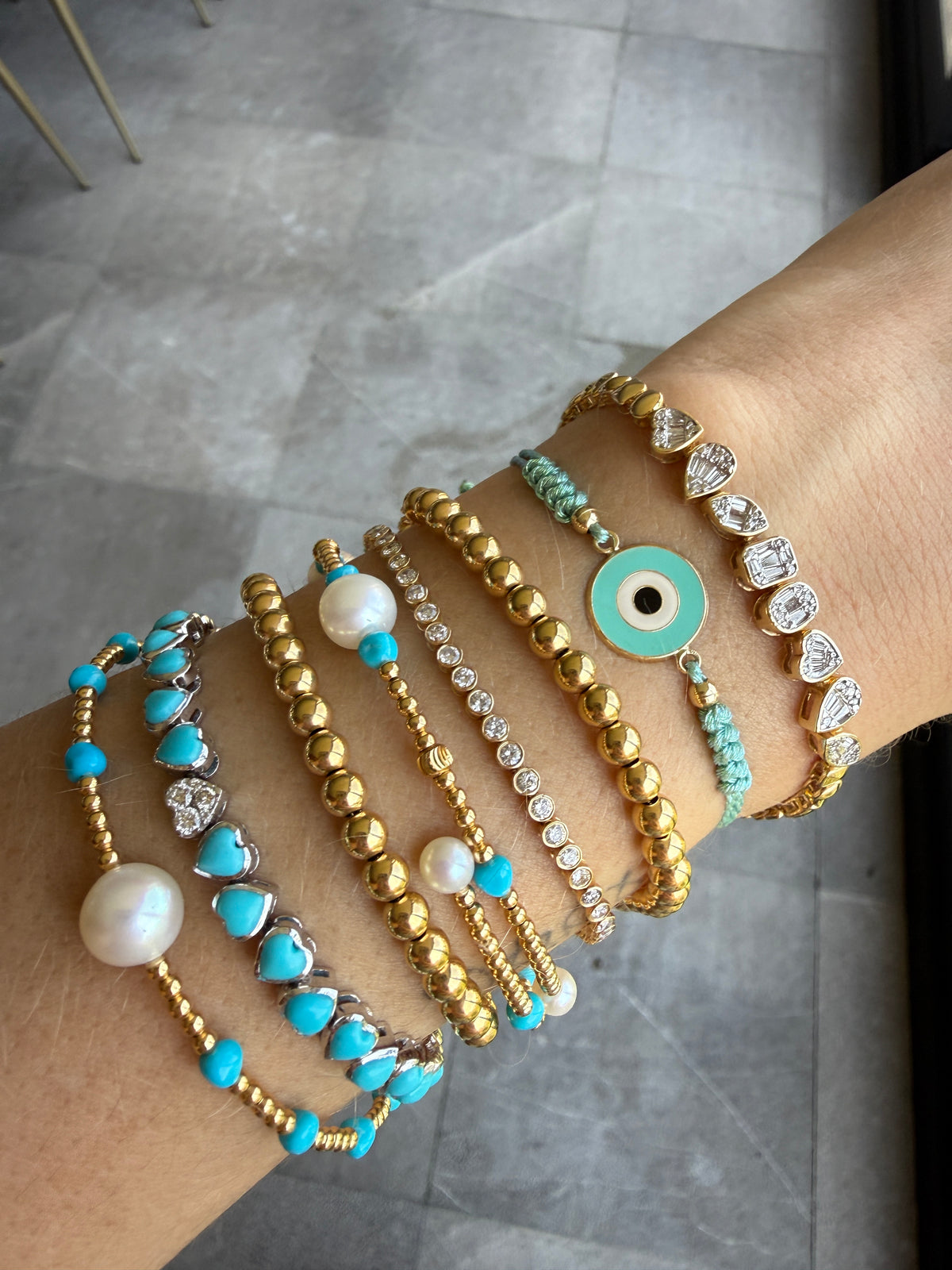 Pulsera corazones turquesas