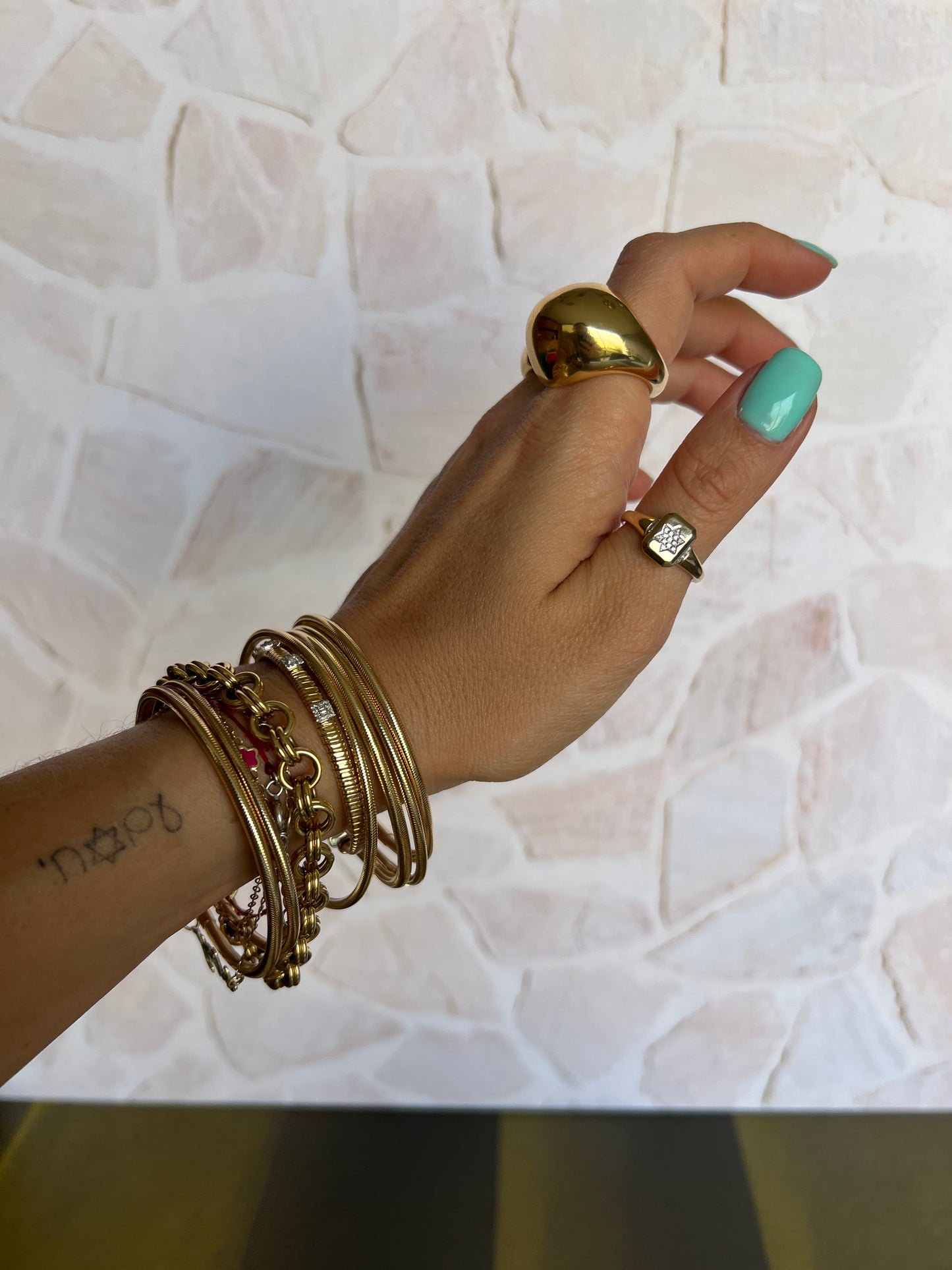 Flexible bracelet