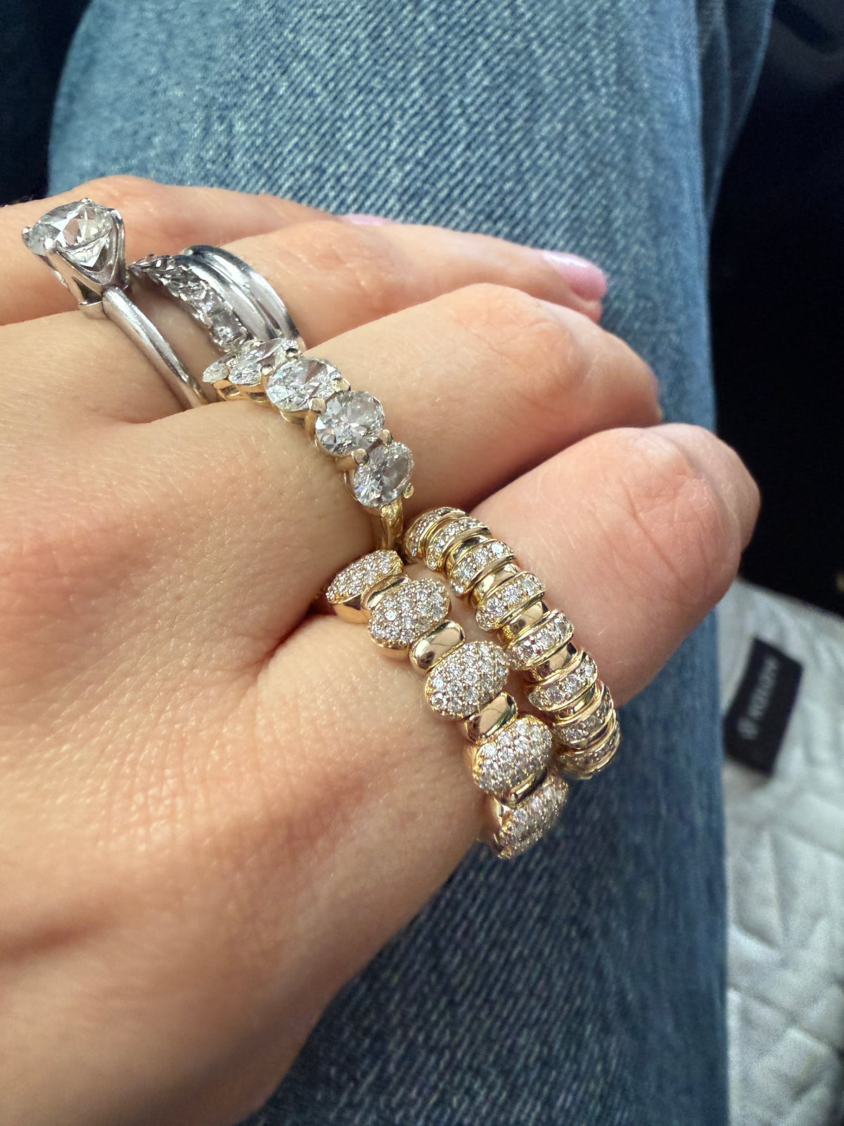 Lola Anillo