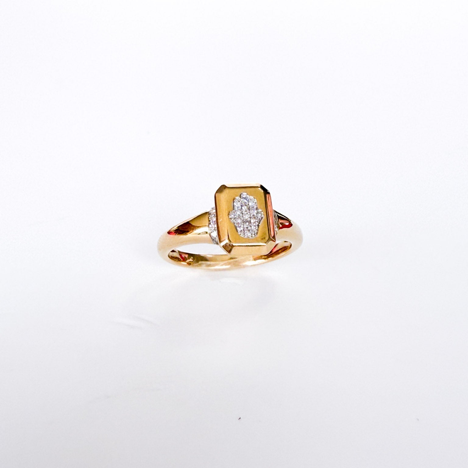 Hamza ring