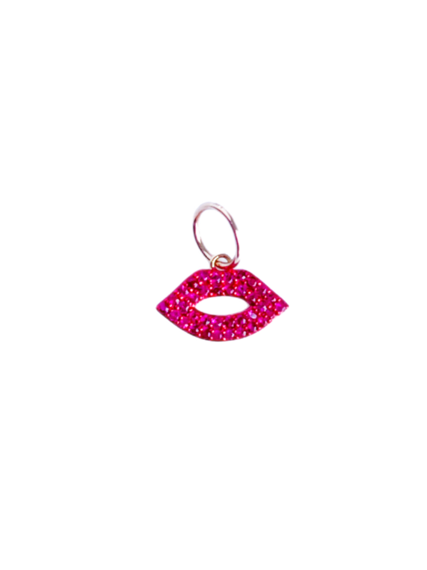 Kiss me now - Ruby lip pendant