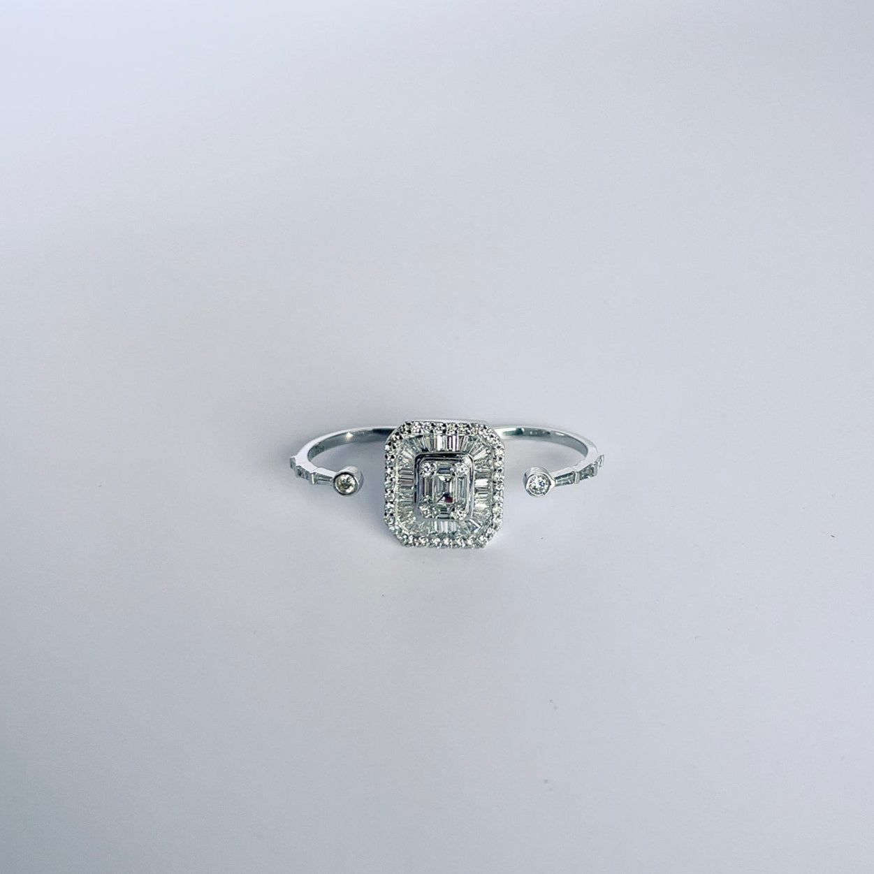 Eleganté Anillo Doble