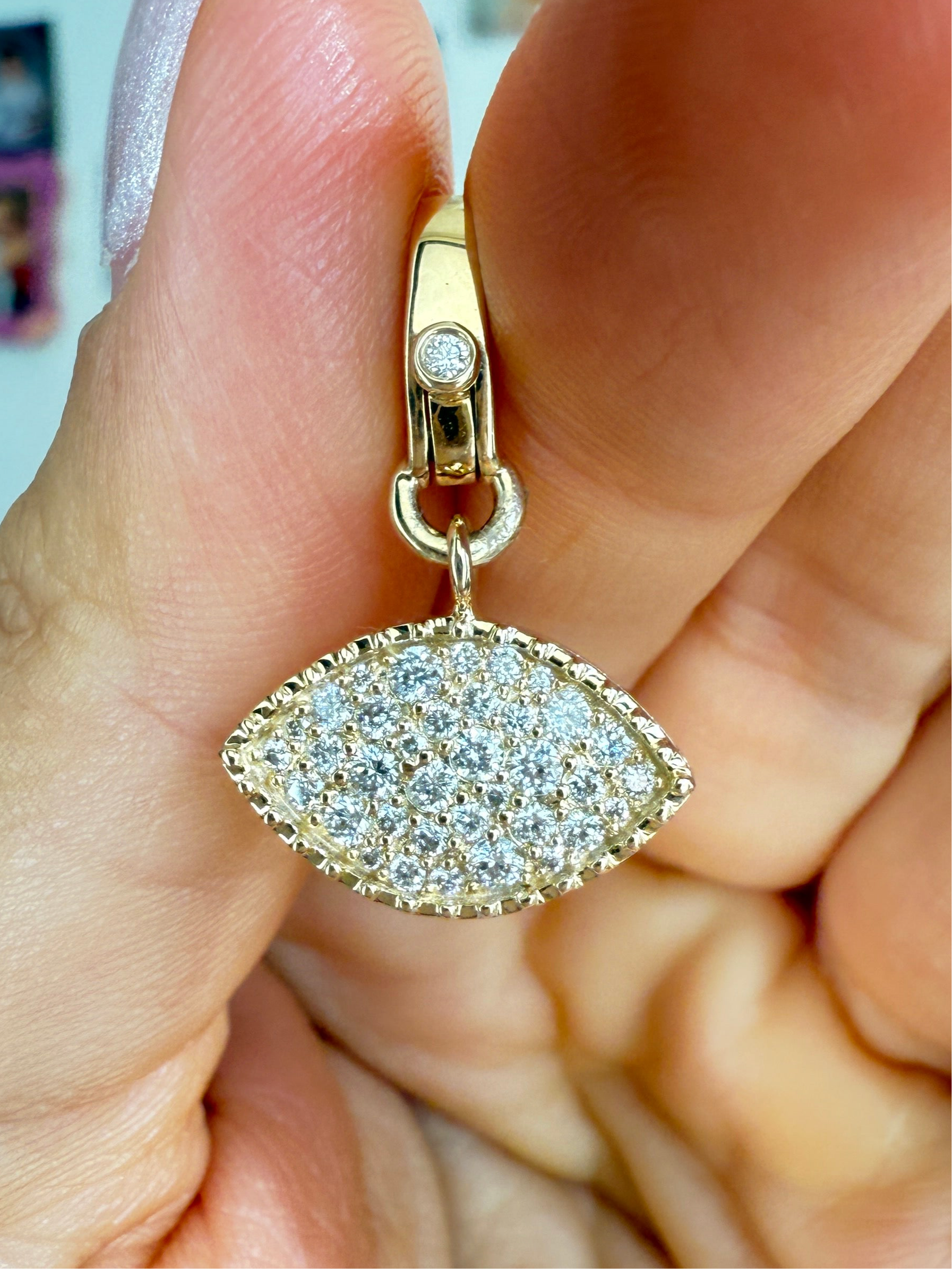 Dije Ojo Diamantes