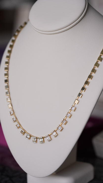 Collar Sq. Lover