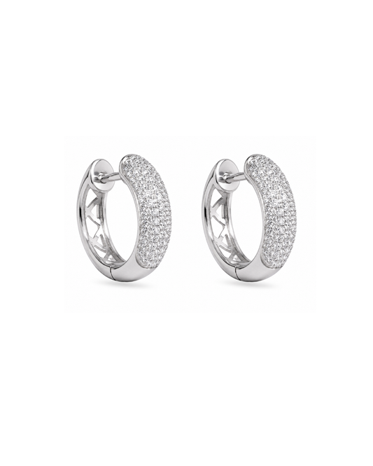 Huggies Pavé Blancos Aretes