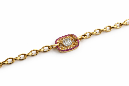 Bold and Pink Pulsera