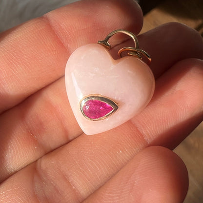 Piedra Pink Opal Heart