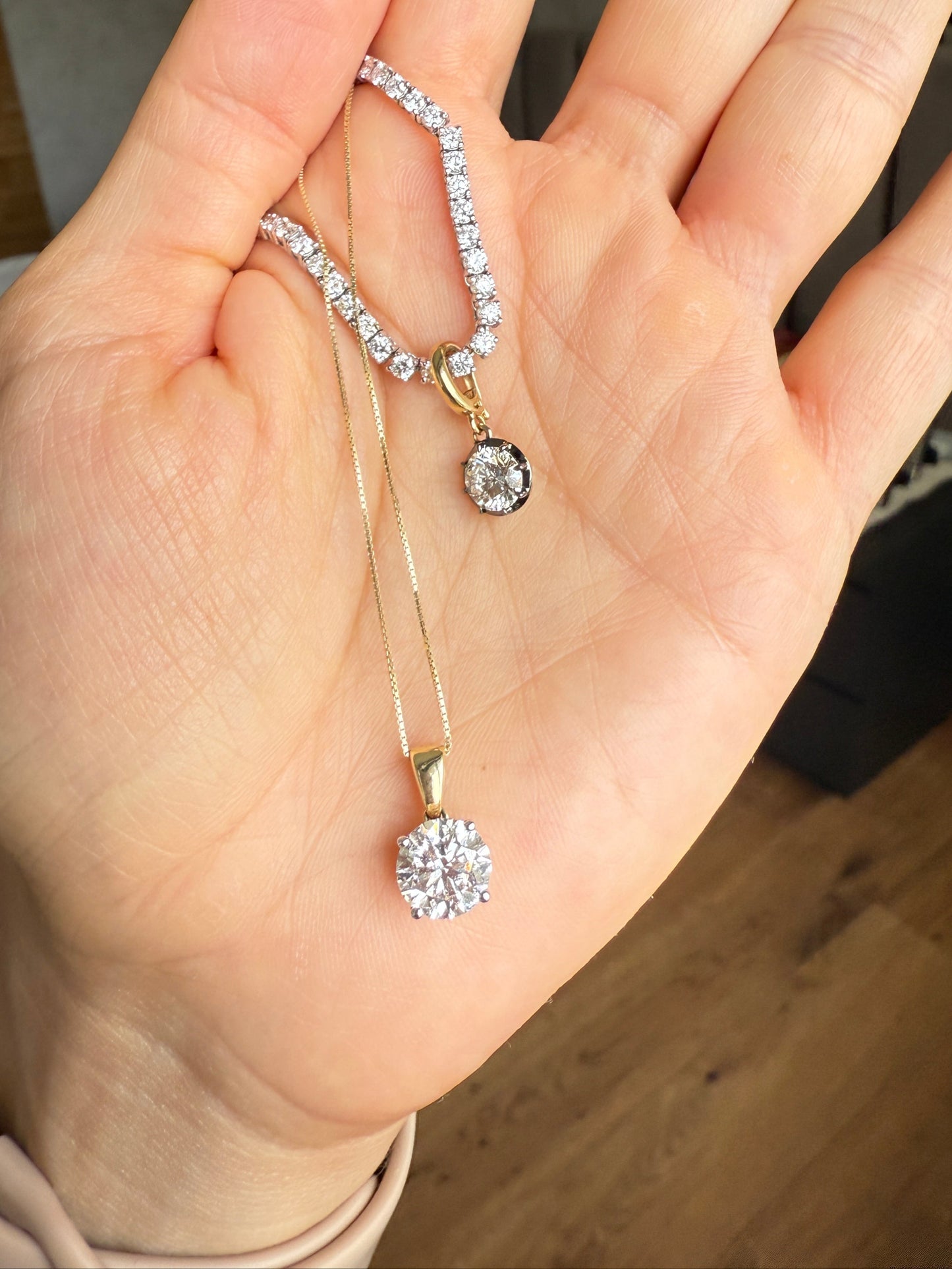 Solitaire Hanging 1ct  Lab Diamond