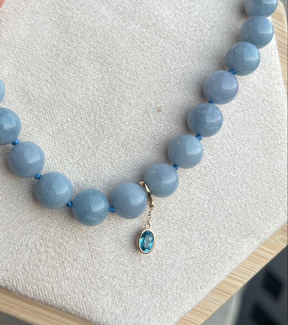 Aquamarine stone