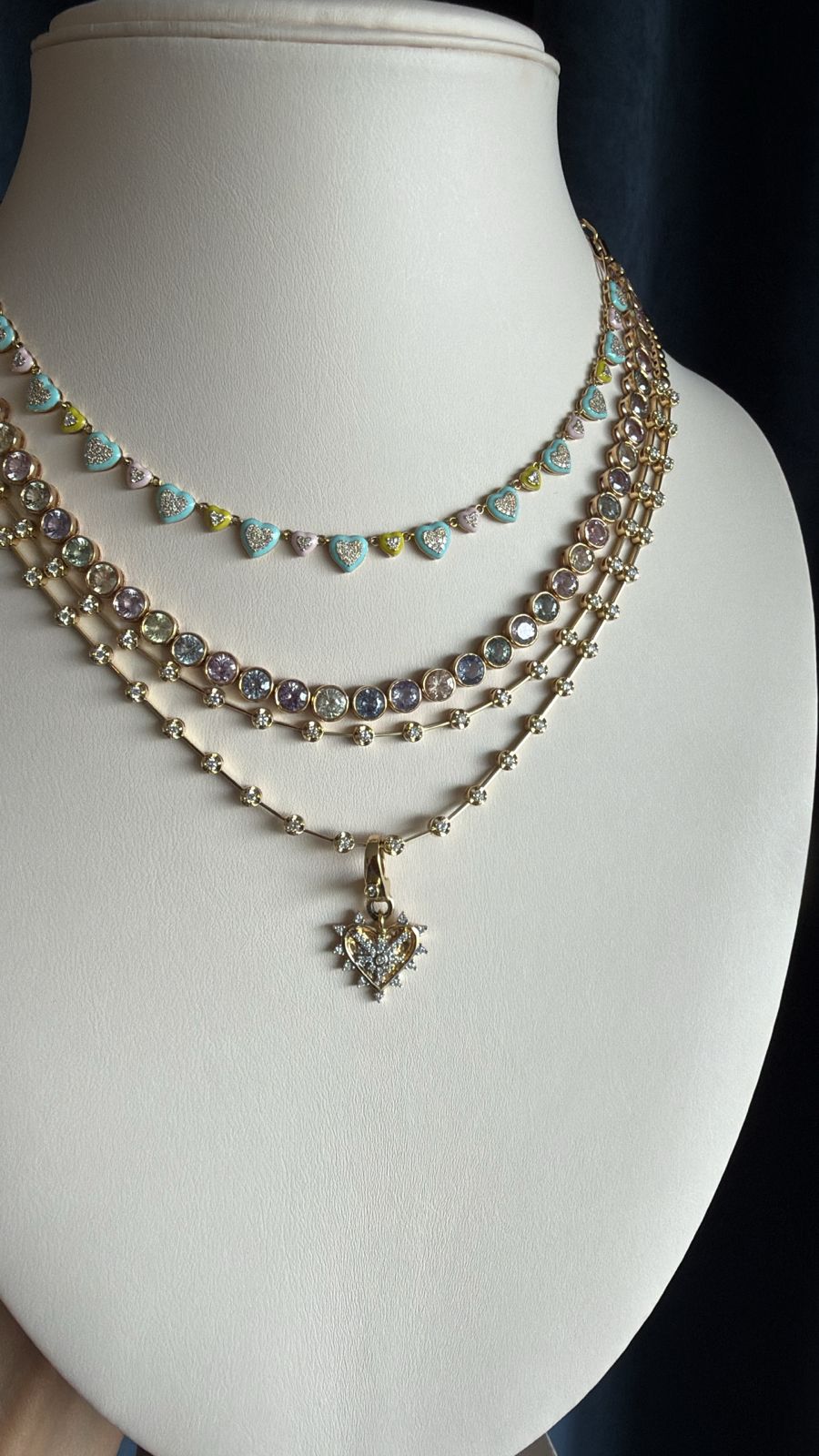 Camila Collar